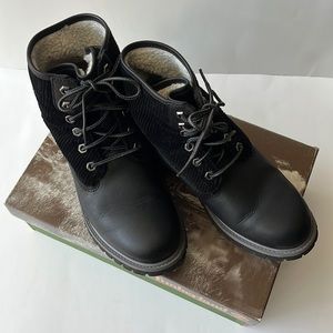 Timberland Winter Lace Uo Boots with Faux Fur Lining